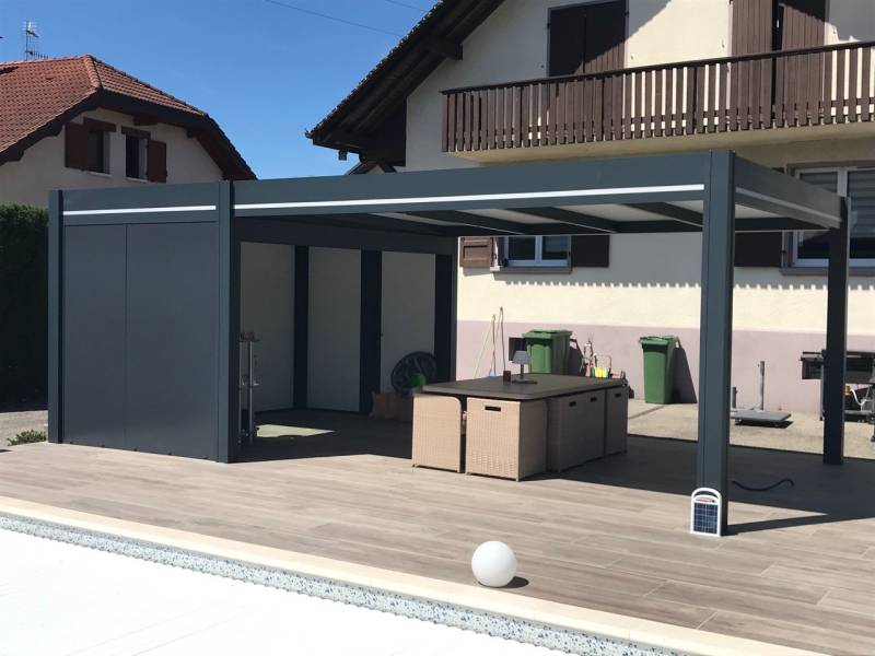 Pool House aus Aluminium zu Strassen Lëtzebuerg