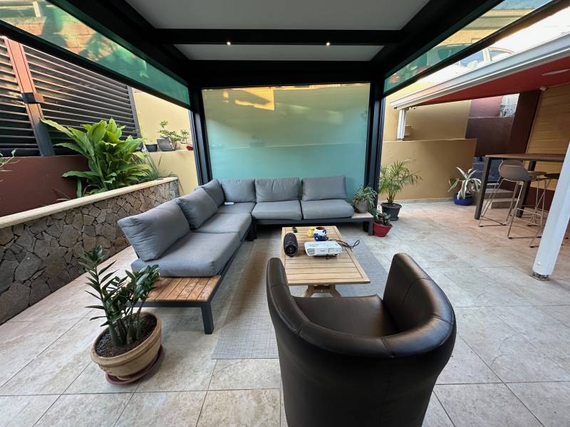 Garden room en aluminium sur mesure à Differdange au Luxembourg