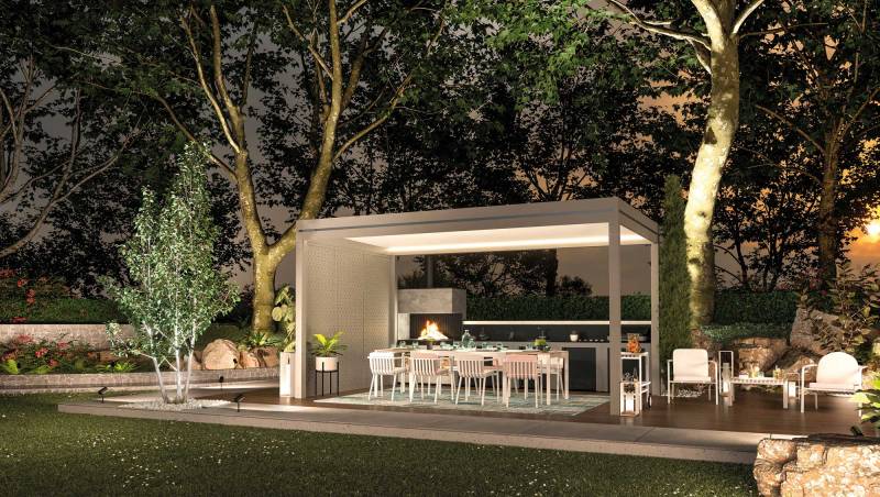 Moderne Aluminium-Pergola mit Sandwichpaneel-Dach in Strassen