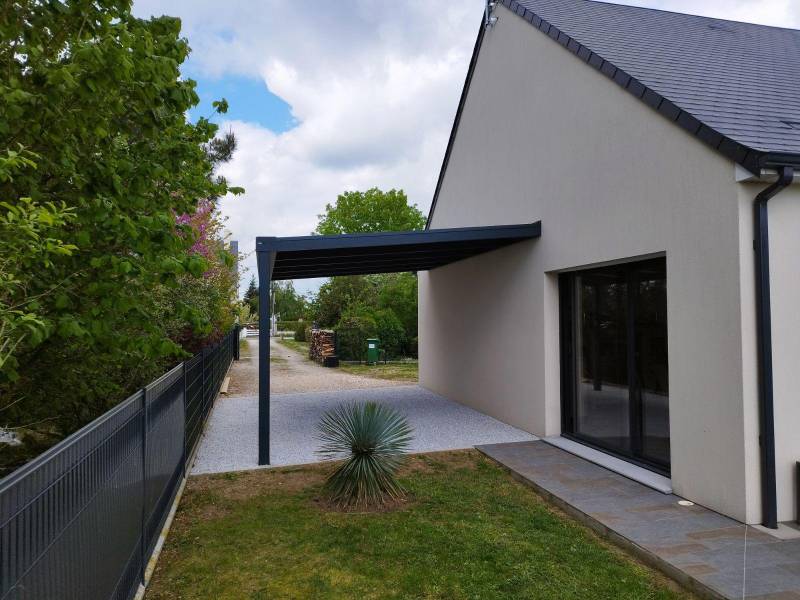 Auvent en aluminium - Pergola de terrasse sur mesure à Esch sur Alzette au Luxembourg