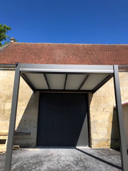 Producteur d'abris de voiture sur mesure à Ettelbruck au LuxembourgProducteur d'abris de voiture sur mesure à Ettelbruck au Luxembourg