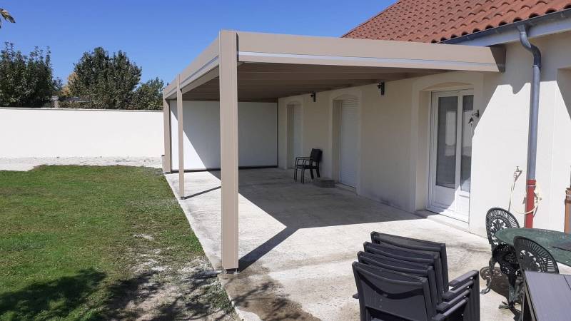 Pergola Évolutive en Aluminium Contemporaine à Strassen